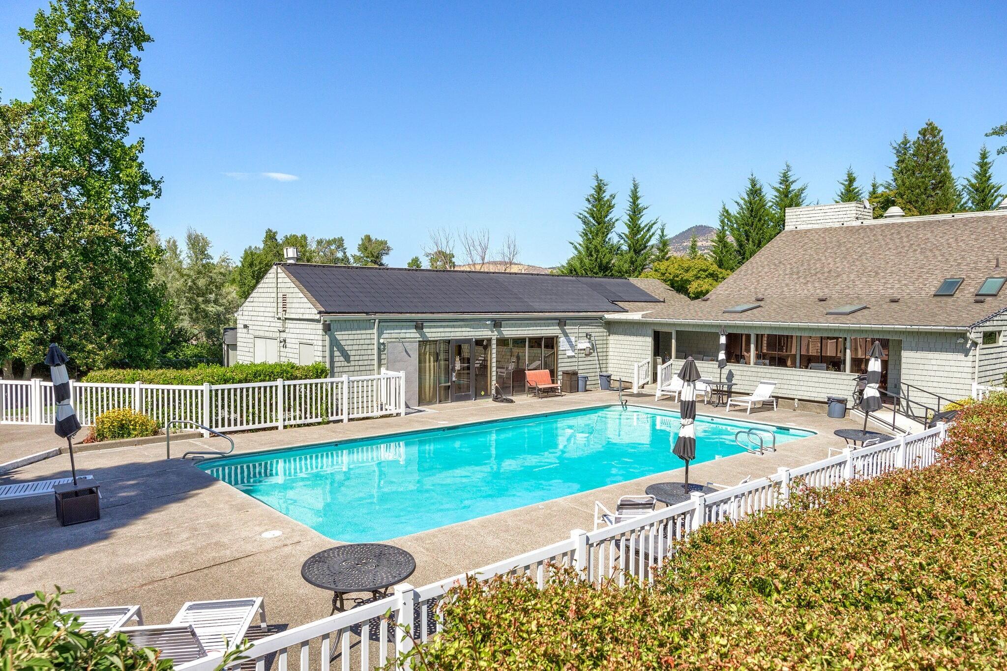 2585 Freedom Way Medford, OR 97504 - Photo 56 of 66