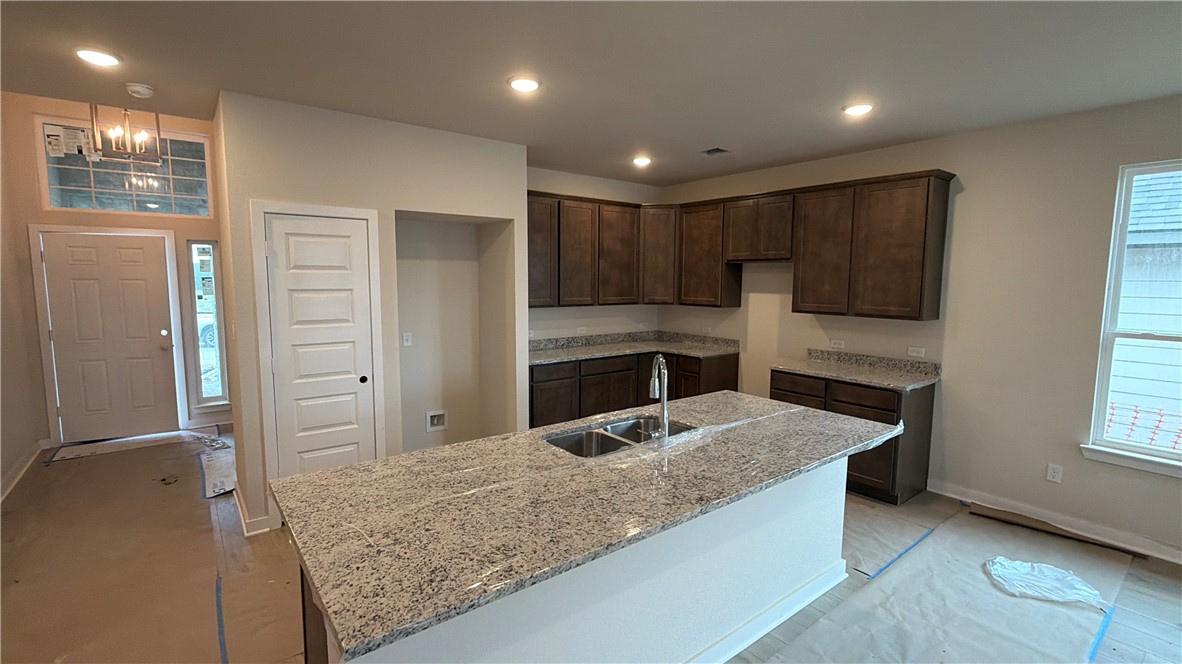 4725 Holm Oak Road Bryan, TX 77845 - Photo 6 of 18 Gallery Image 6