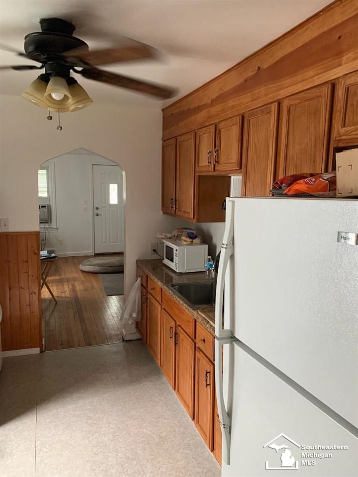 2388 Bloomfield Street Melvindale, MI 48122 - Photo 3 of 14