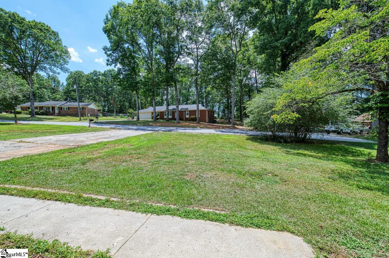 156 Botany Slopes Road Piedmont, SC 29673 - Photo 3 of 30 Gallery Image 3
