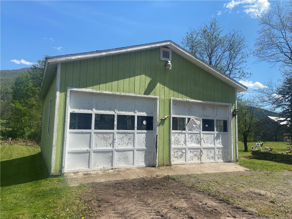 100 Hubbells Corner Road Roxbury, NY 12474 - Photo 27 of 31 Double Garage