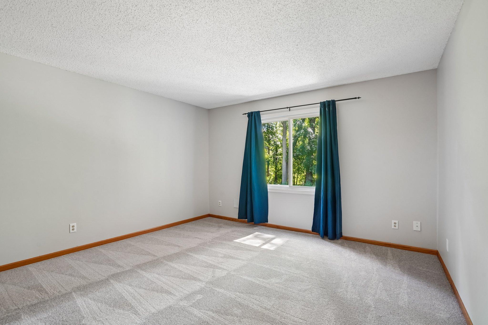 15229 Buchanan Court Eden Prairie, MN 55344 - Photo 27 of 31