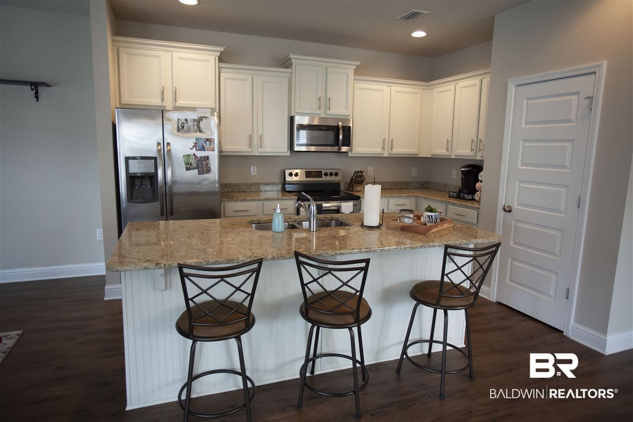 31172 C Thicket Way Daphne, AL 36527 - Photo 7 of 26 Kitchen