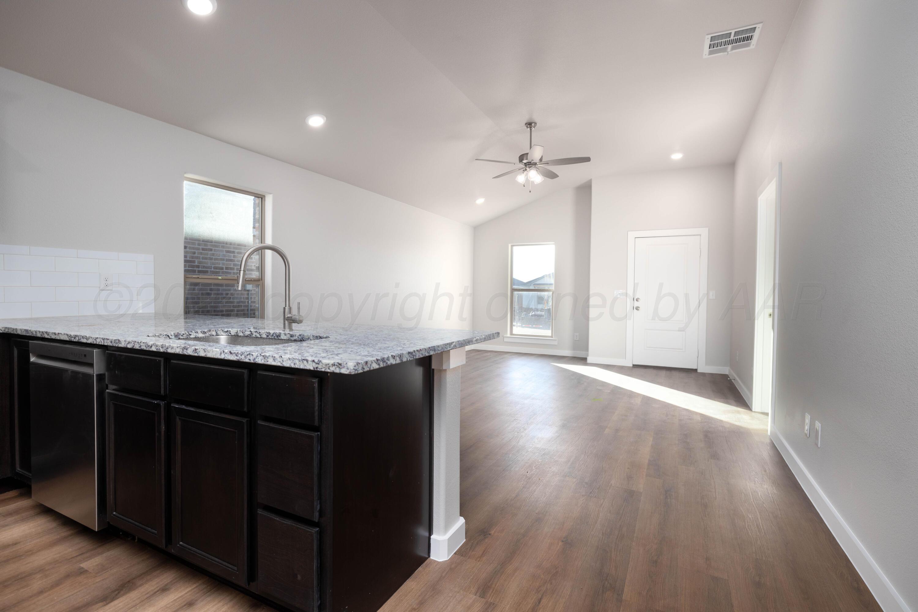 3003 Swenson Street Amarillo, TX 79124 - Photo 3 of 8 3003 Swenson Interior-2