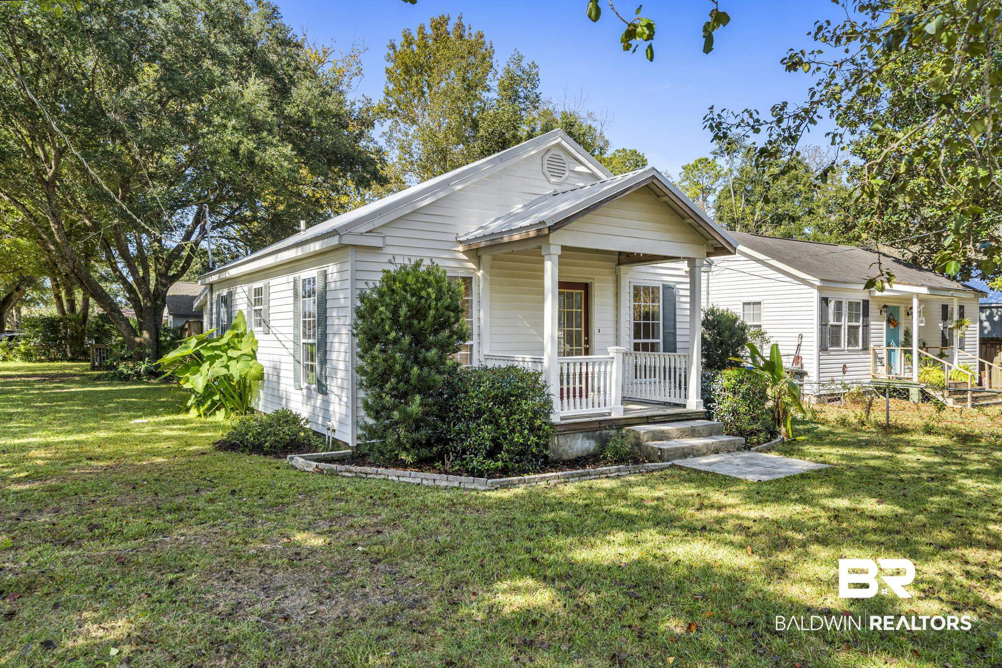 401 North Pine Street Foley, AL 36535 - Photo 2 of 20