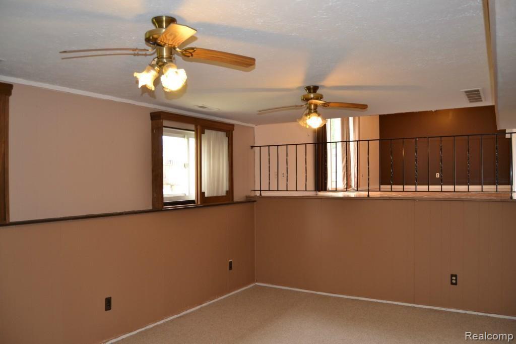 1734 Ranier Street Canton, MI 48187 - Photo 9 of 20 Family Room 2