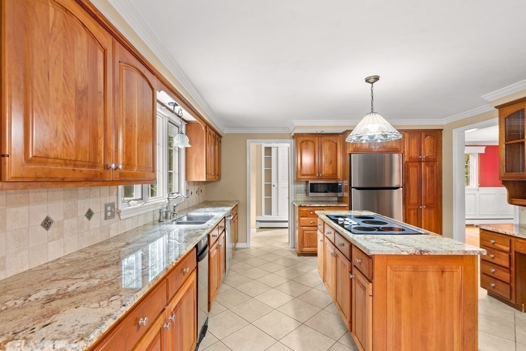 35 Fairbanks Road Raynham, MA 02767 - Photo 13 of 26 Gallery Image 13