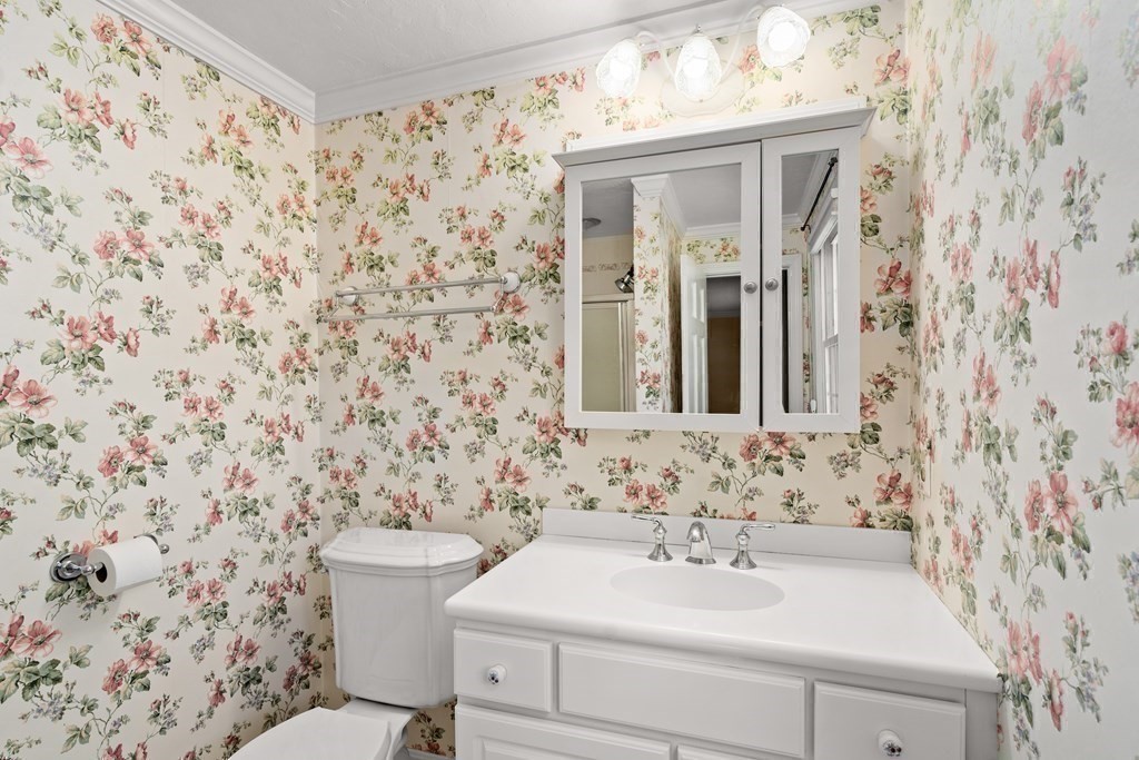 35 Fairbanks Road Raynham, MA 02767 - Photo 17 of 26 Gallery Image 17