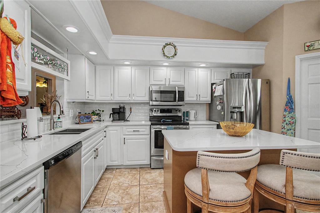 9726 Southwest 192nd Court Road Dunnellon, FL 34432 - Photo 16 of 82