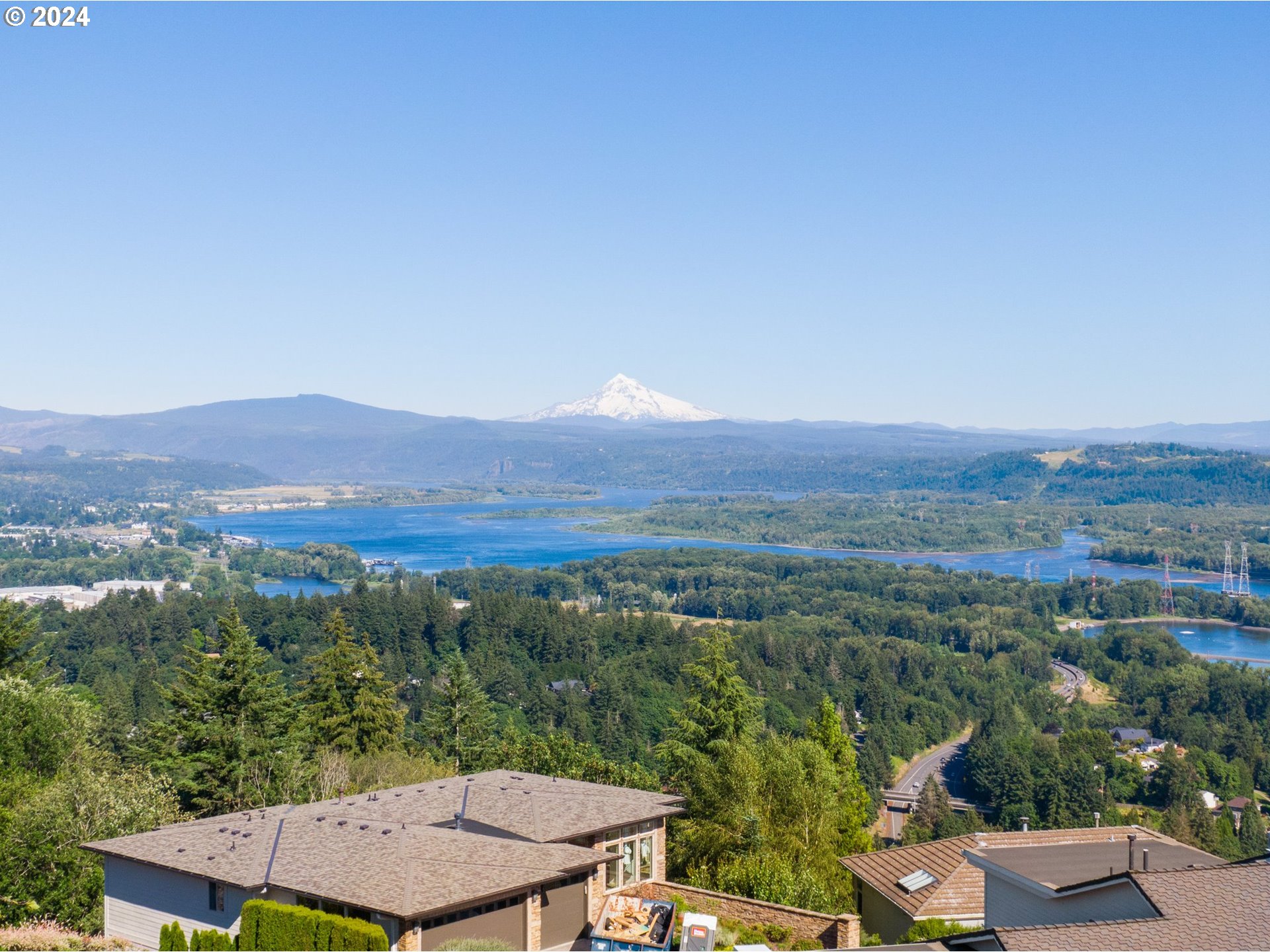 652 Northwest View Ridge Way Camas, WA 98607 - Photo 34 of 39 an aerial view of residential house and green space
