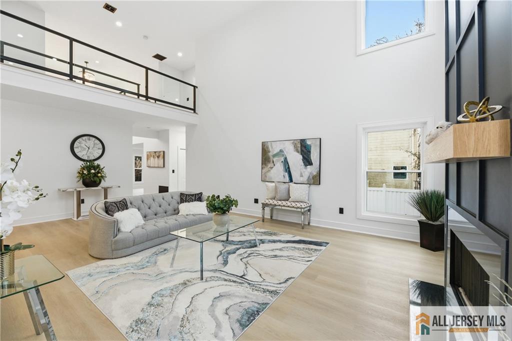 5 Hackett Drive Edison, NJ 08820 - Photo 25 of 78