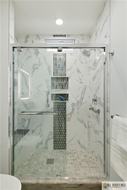 5 Hackett Drive Edison, NJ 08820 - Photo 29 of 78