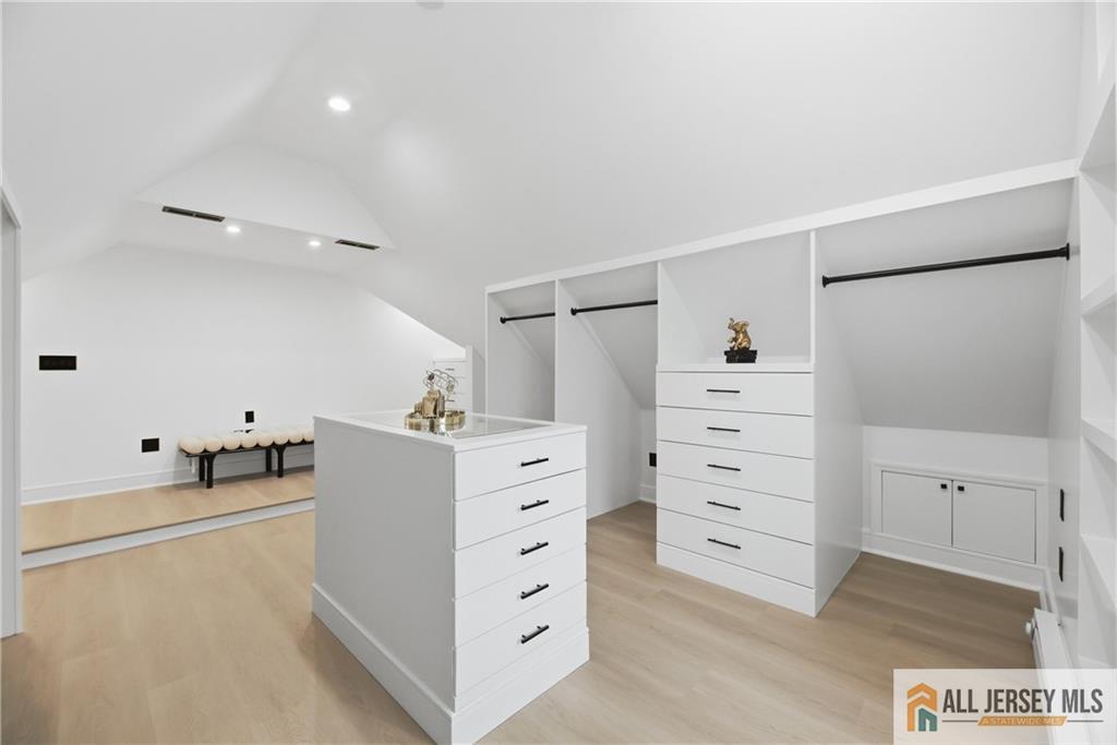 5 Hackett Drive Edison, NJ 08820 - Photo 46 of 78