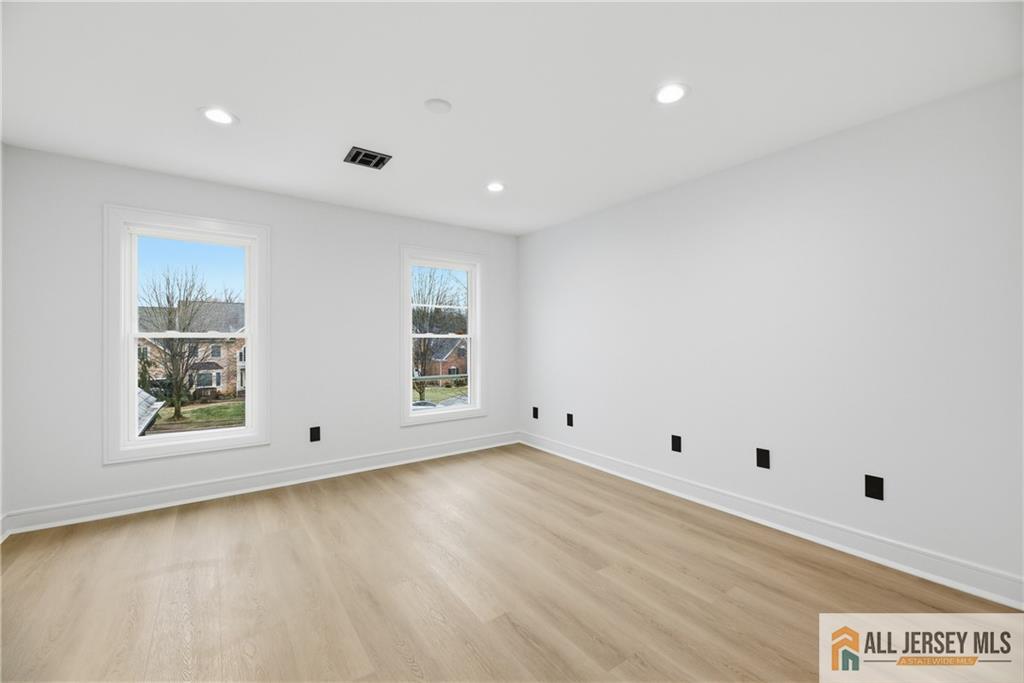 5 Hackett Drive Edison, NJ 08820 - Photo 47 of 78