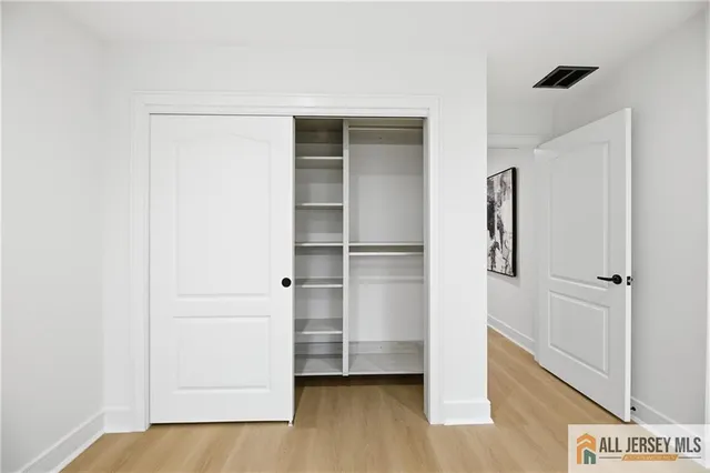 a view of a house with entertaining space