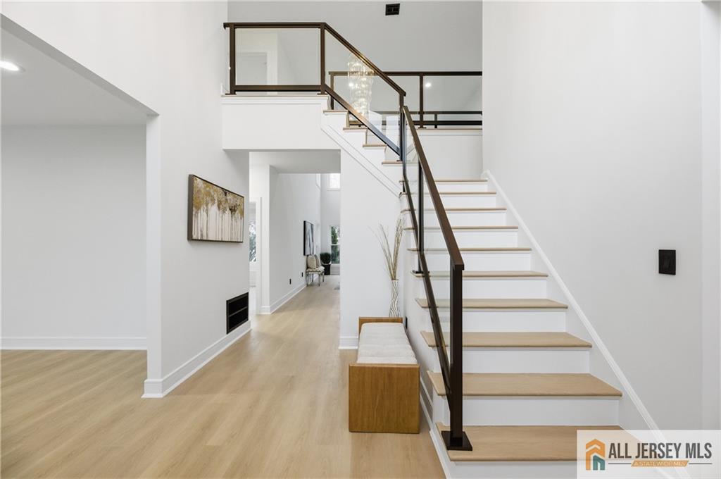 5 Hackett Drive Edison, NJ 08820 - Photo 5 of 78