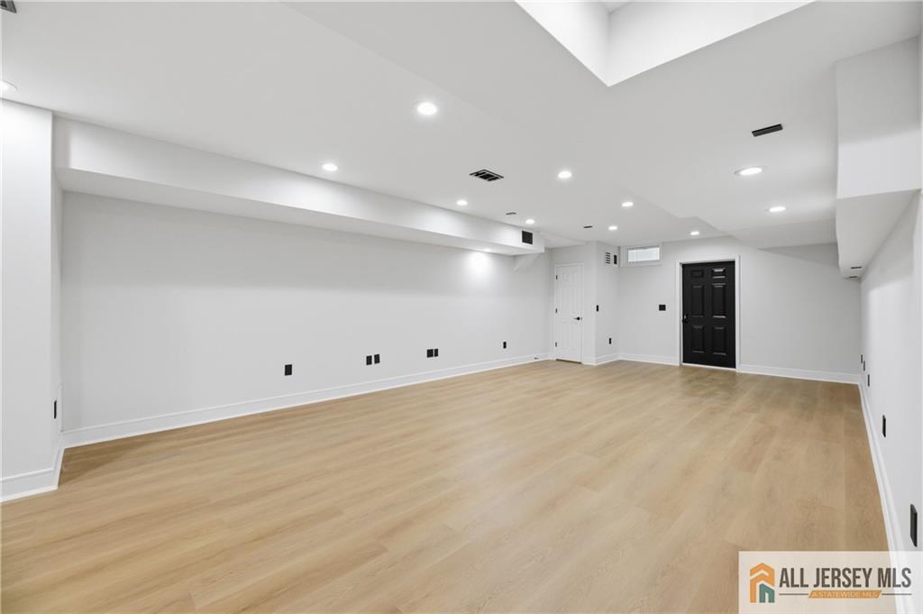 5 Hackett Drive Edison, NJ 08820 - Photo 55 of 78