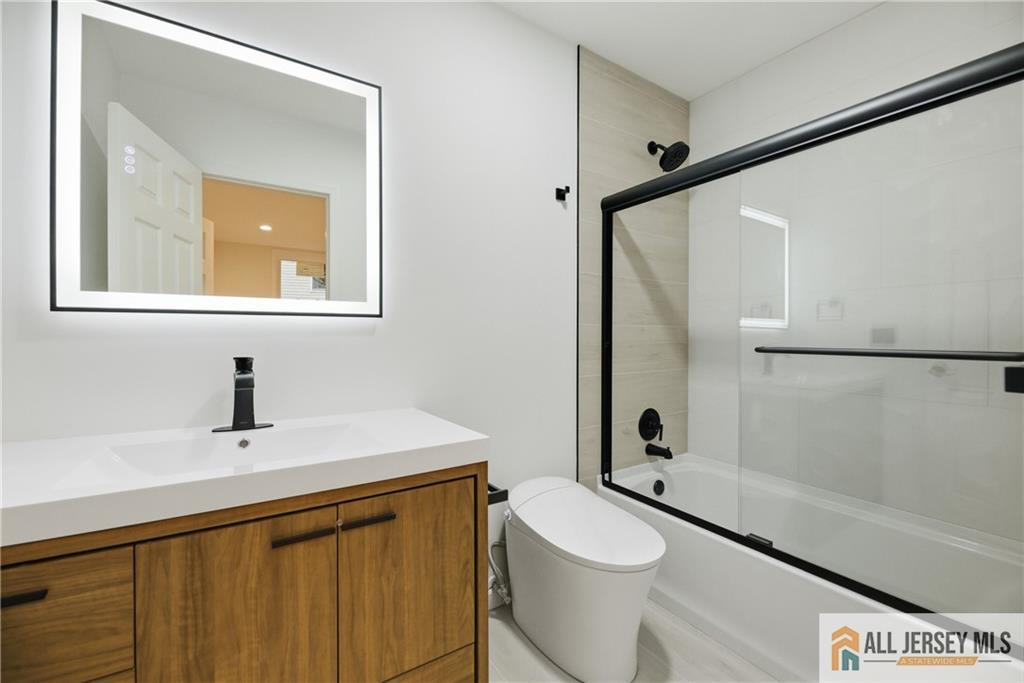 5 Hackett Drive Edison, NJ 08820 - Photo 60 of 78