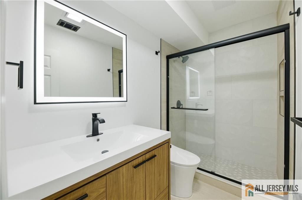 5 Hackett Drive Edison, NJ 08820 - Photo 62 of 78