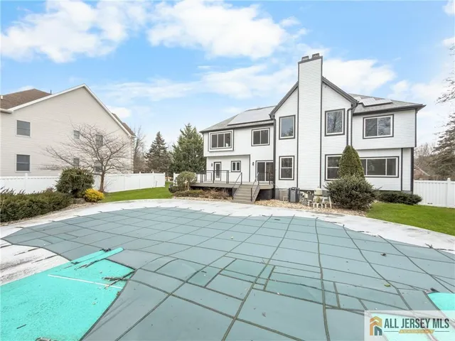 $1,815,000 | 5 Hackett Drive, Edison, NJ 08820