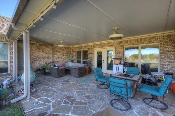 $659,999 | 1066 Canyon Lake Road, Wills Point, TX 75169
