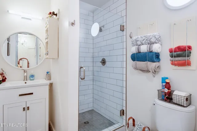 $587,500 | 116 South Gay Street, Unit L101, Knoxville, TN 37902