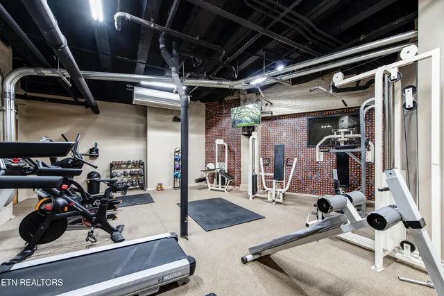 $587,500 | 116 South Gay Street, Unit L101, Knoxville, TN 37902