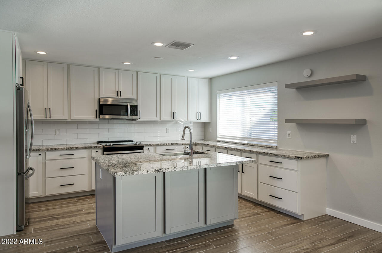 4609 East Grandview Road Phoenix, AZ 85032 - Photo 10 of 45 grandview_10