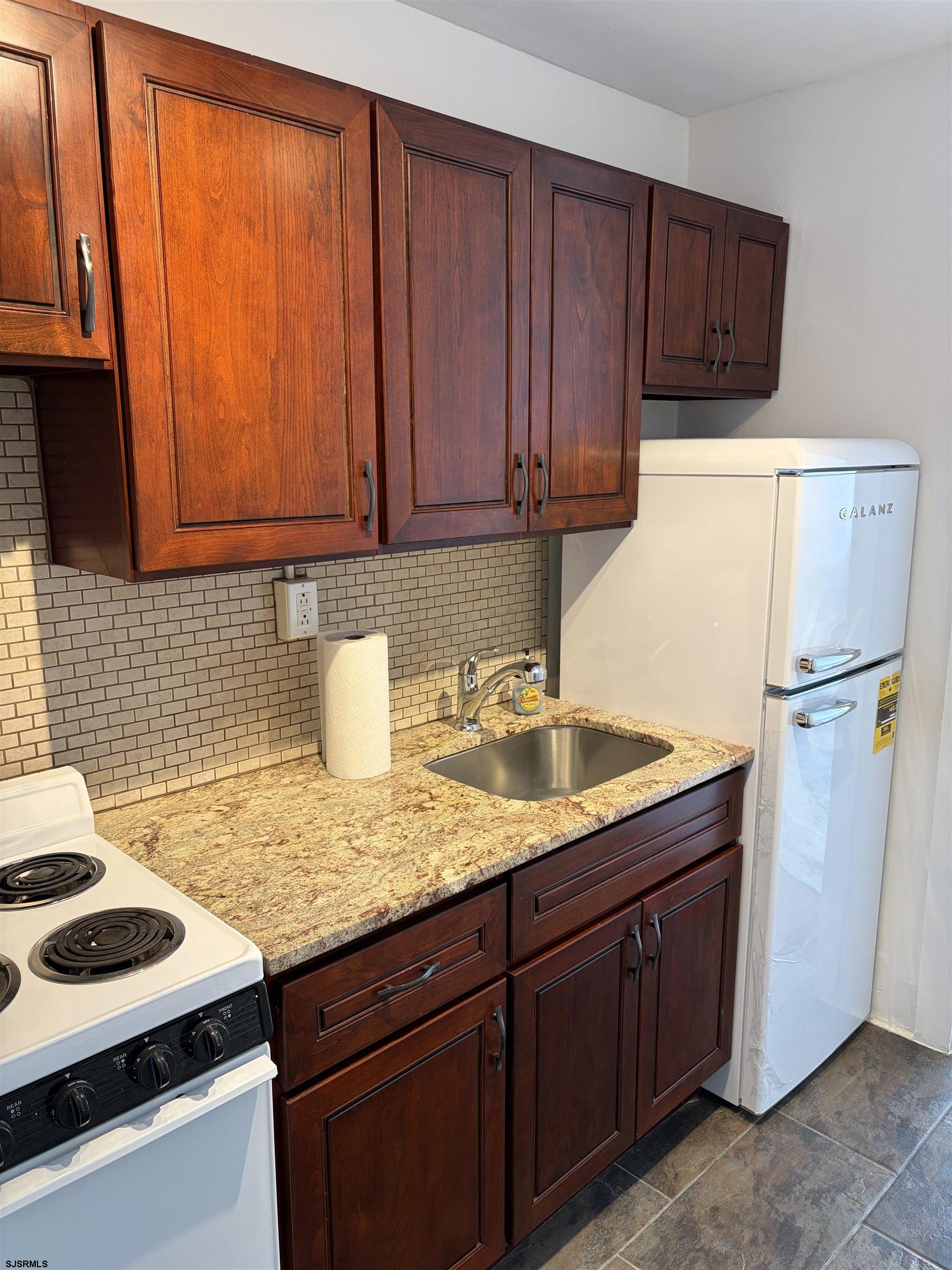 101 South Raleigh Avenue, Unit 513 Atlantic City, NJ 08401 - Photo 4 of 19