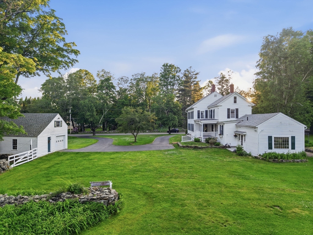 834 Pleasant Street Athol, MA 01331 - Photo 6 of 40