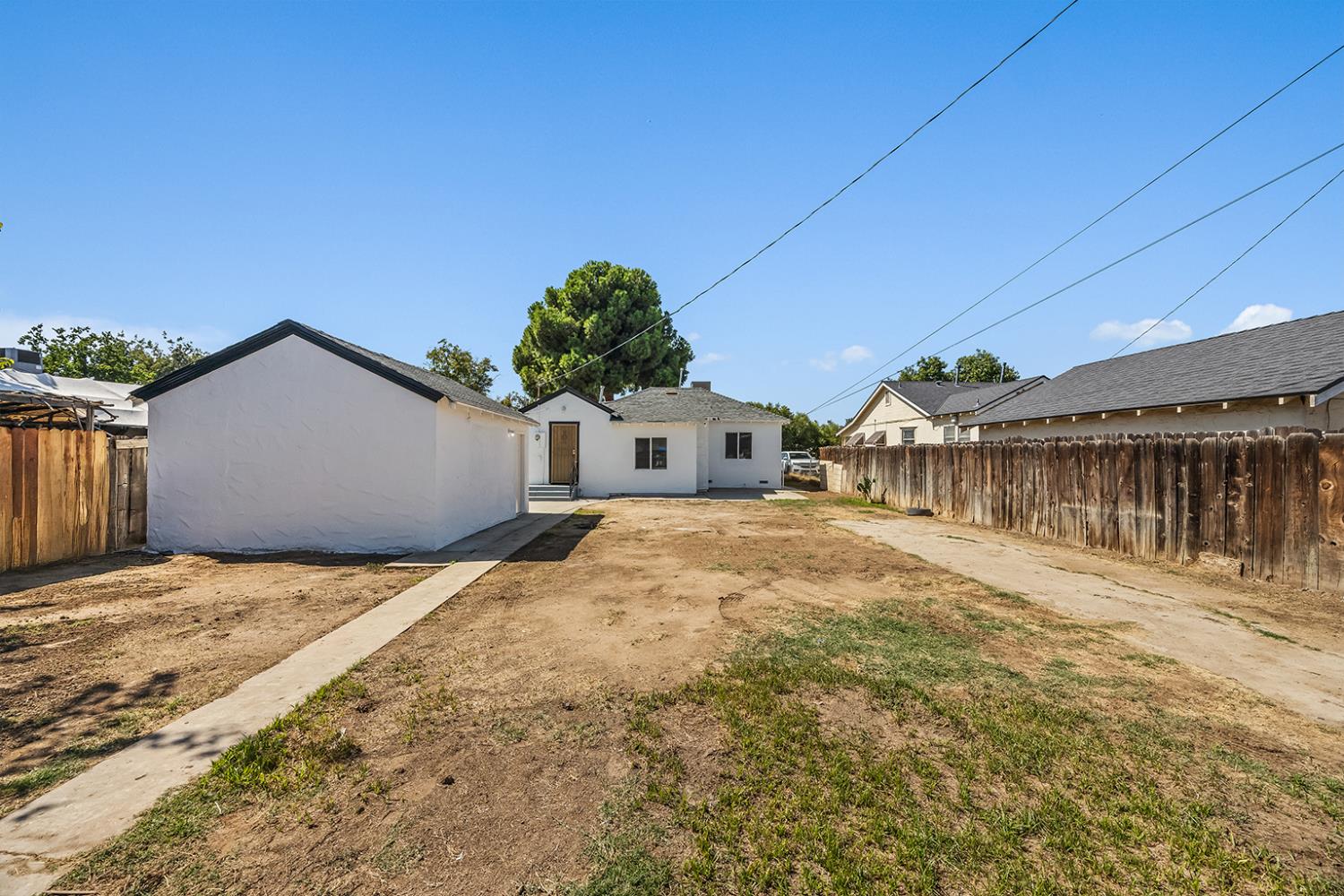 2337 South Poppy Avenue Fresno, CA 93706 - Photo 24 of 28