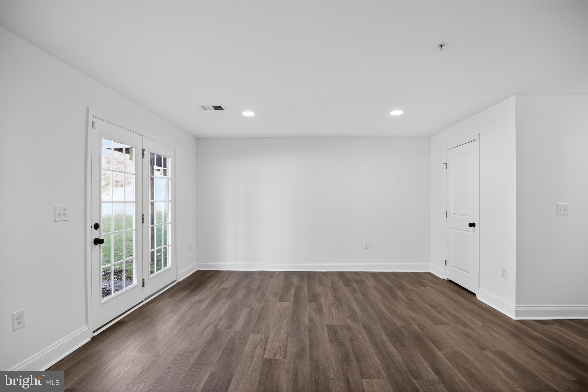 101 Old Cedarbrook Road Wyncote, PA 19095 - Photo 14 of 34