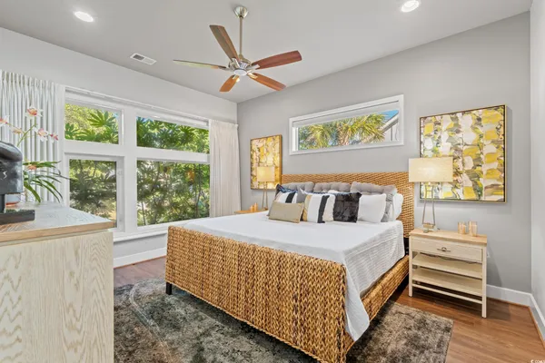 $929,500 | 4800 Camellia Drive, Myrtle Beach, SC 29577