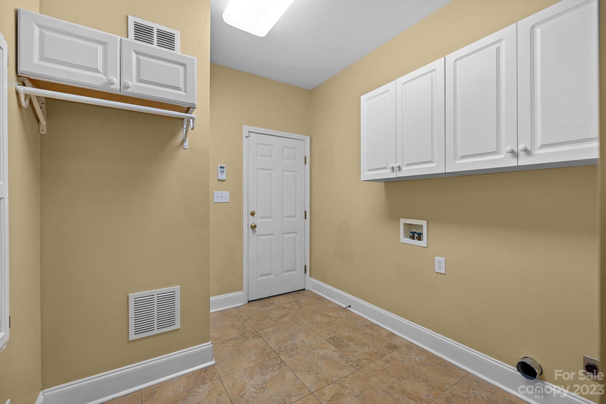 308 Gringley Hill Road Fort Mill, SC 29708 - Photo 17 of 23 a view of kitchen with cabinets