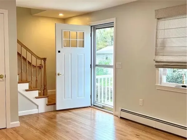 $2,575 | 14 Summer Street, West Warwick, RI 02893