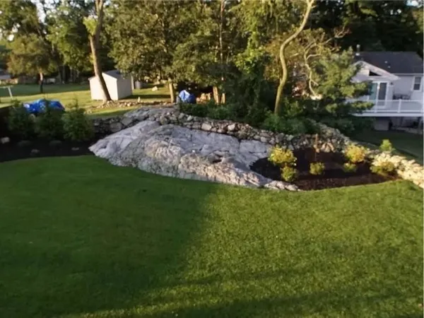 $2,575 | 14 Summer Street, West Warwick, RI 02893