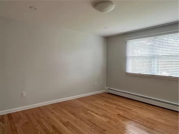 $2,575 | 14 Summer Street, West Warwick, RI 02893