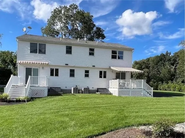 $2,575 | 14 Summer Street, West Warwick, RI 02893