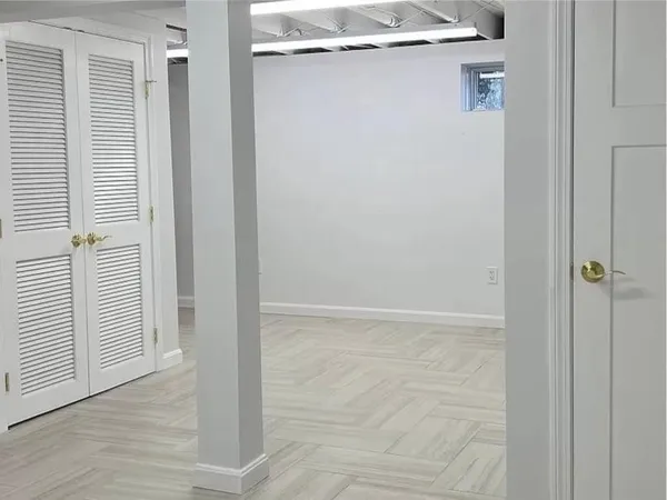 $2,575 | 14 Summer Street, West Warwick, RI 02893