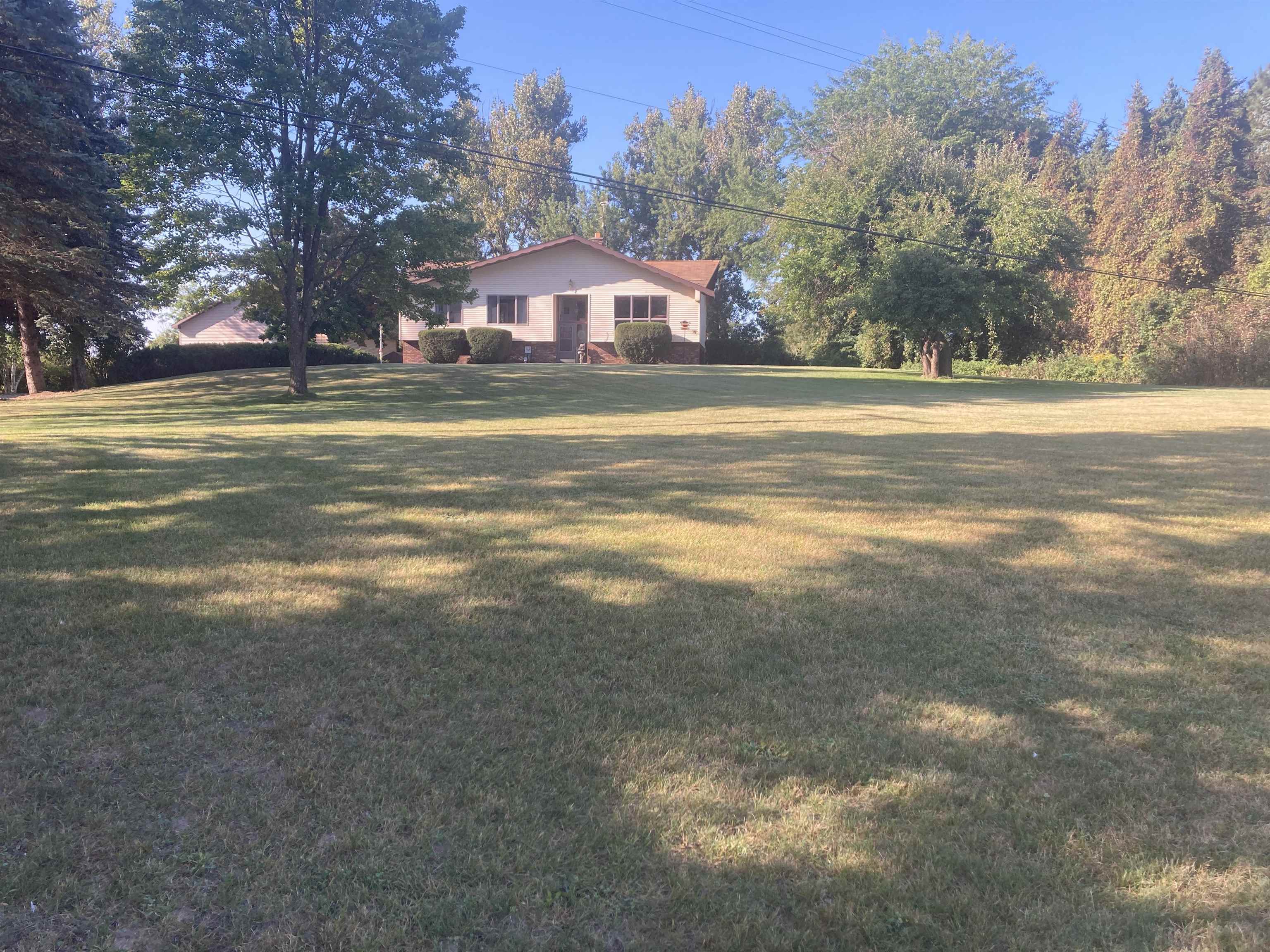 3811 Buzzell Road Gladwin, MI 48624 - Photo 3 of 84