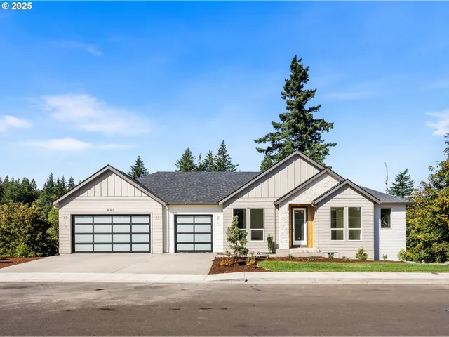$929,900 | 841 Southwest 49th Street, Gresham, OR 97080
