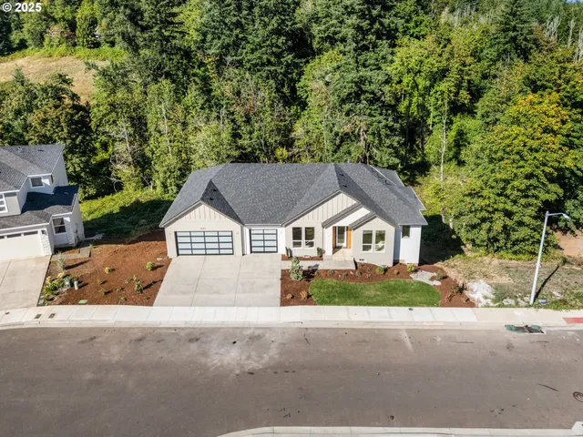 $929,900 | 841 Southwest 49th Street, Gresham, OR 97080