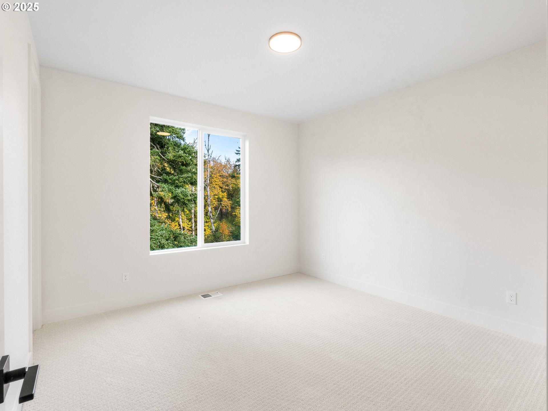 841 Southwest 49th Street Gresham, OR 97080 - Photo 41 of 44