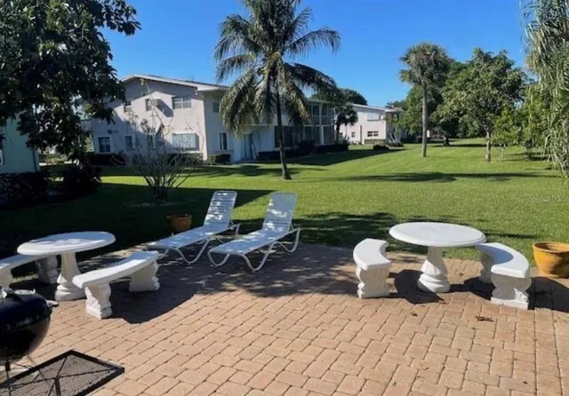 $1,650 | 66 Easthampton East, Unit C, West Palm Beach, FL 33417