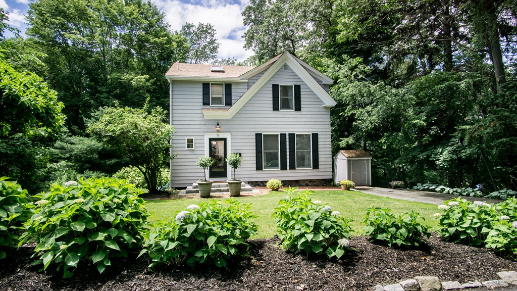78 Carmel Road Andover, MA 01810 - Photo 1 of 25 Gallery Image 1
