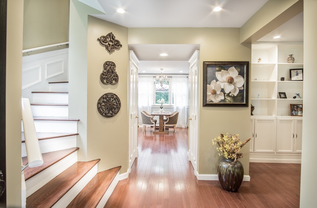 78 Carmel Road Andover, MA 01810 - Photo 3 of 25 Gallery Image 3