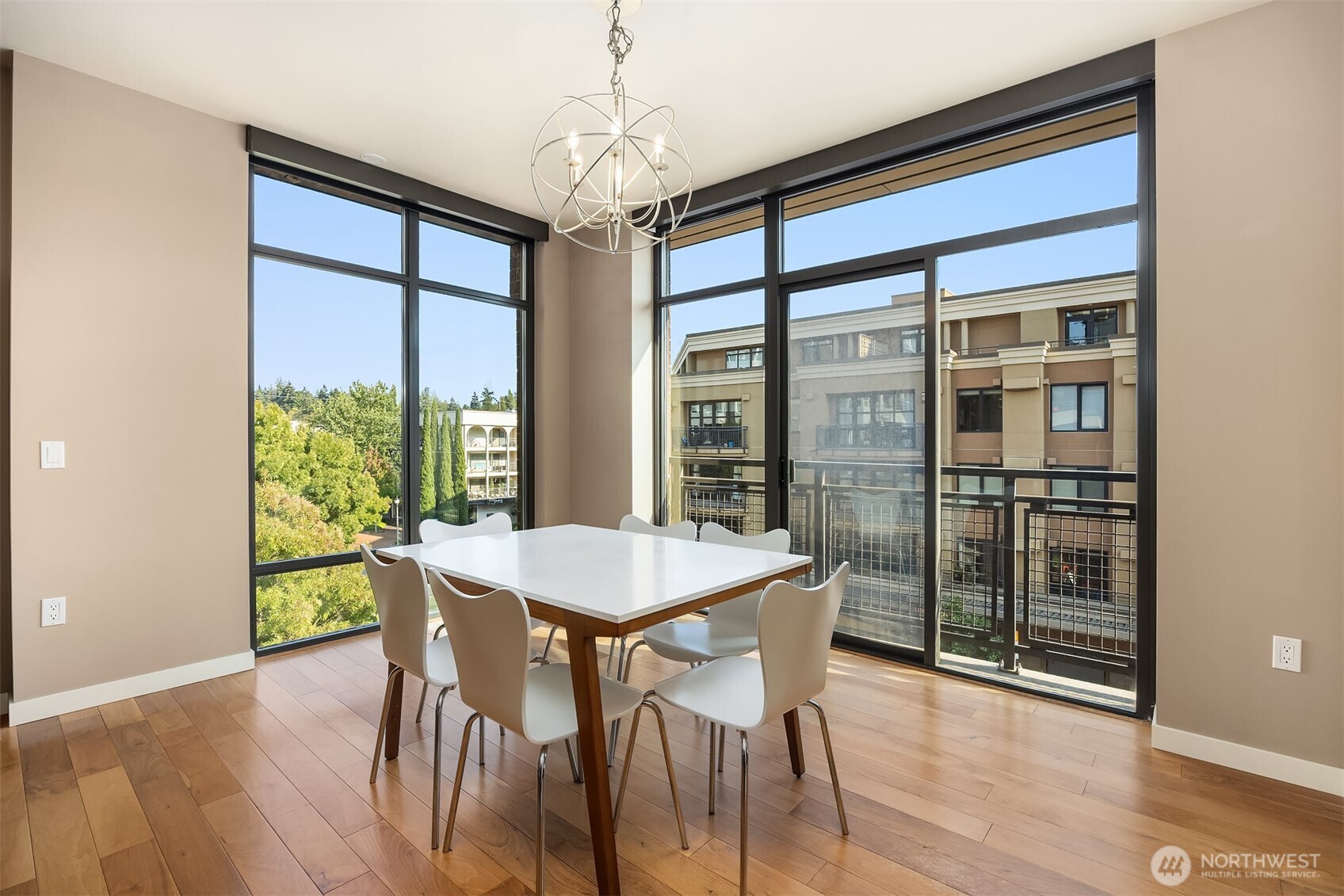 10000 Main Street, Unit 306 Bellevue, WA 98004 - Photo 17 of 33