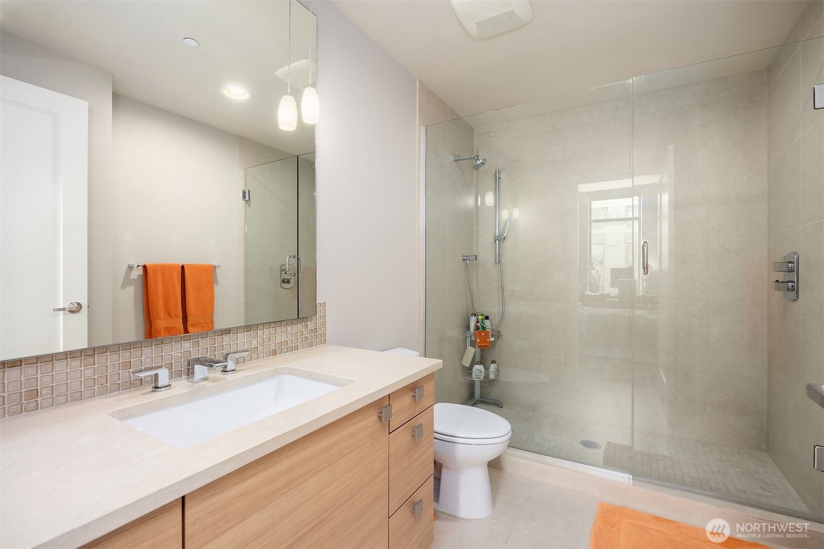 10000 Main Street, Unit 306 Bellevue, WA 98004 - Photo 25 of 33