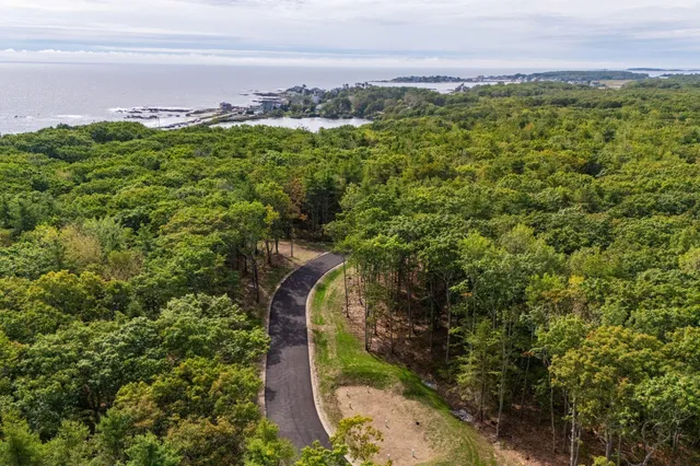 $619,000 | Lot 2 Longboard Lane, Biddeford, ME 04005
