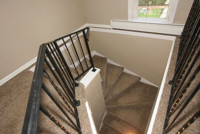 164 Barrypoint Road Riverside, IL 60546 - Photo 20 of 30